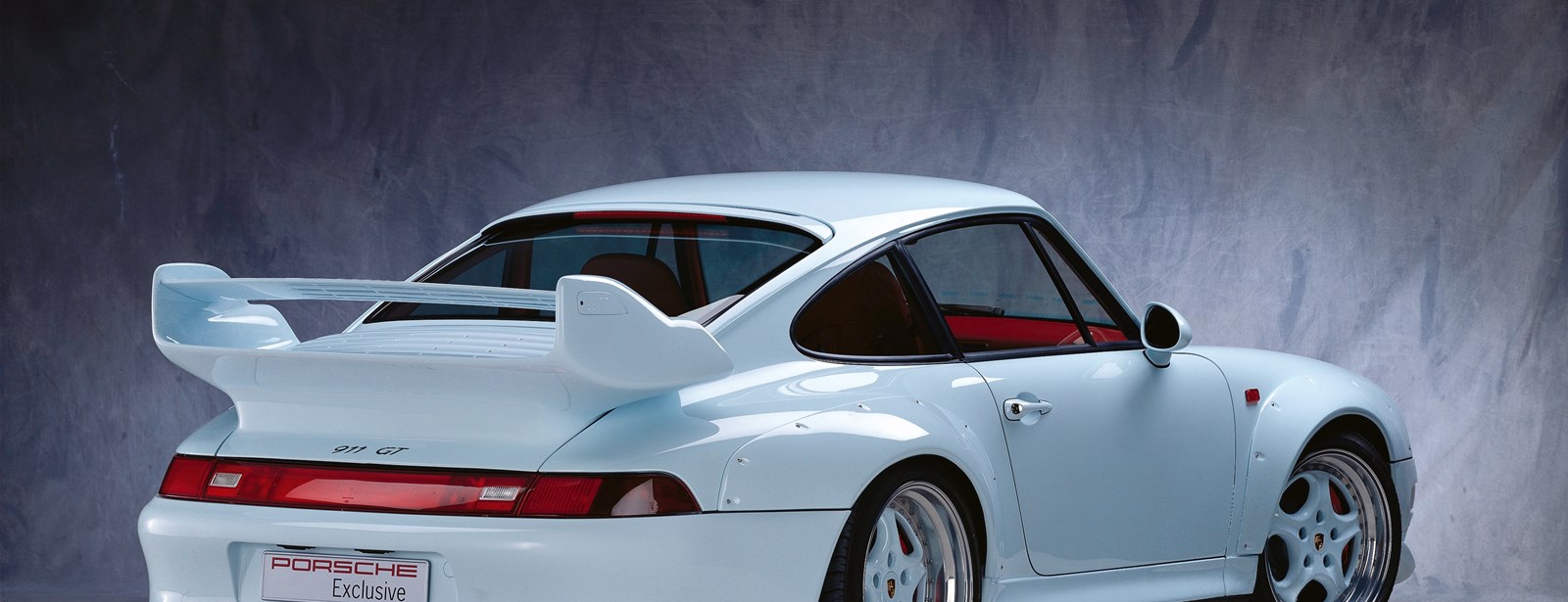 Meesterwerken van Porsche Exclusive Manufaktur: van vroege klantverzoeken tot unieke exemplaren. 