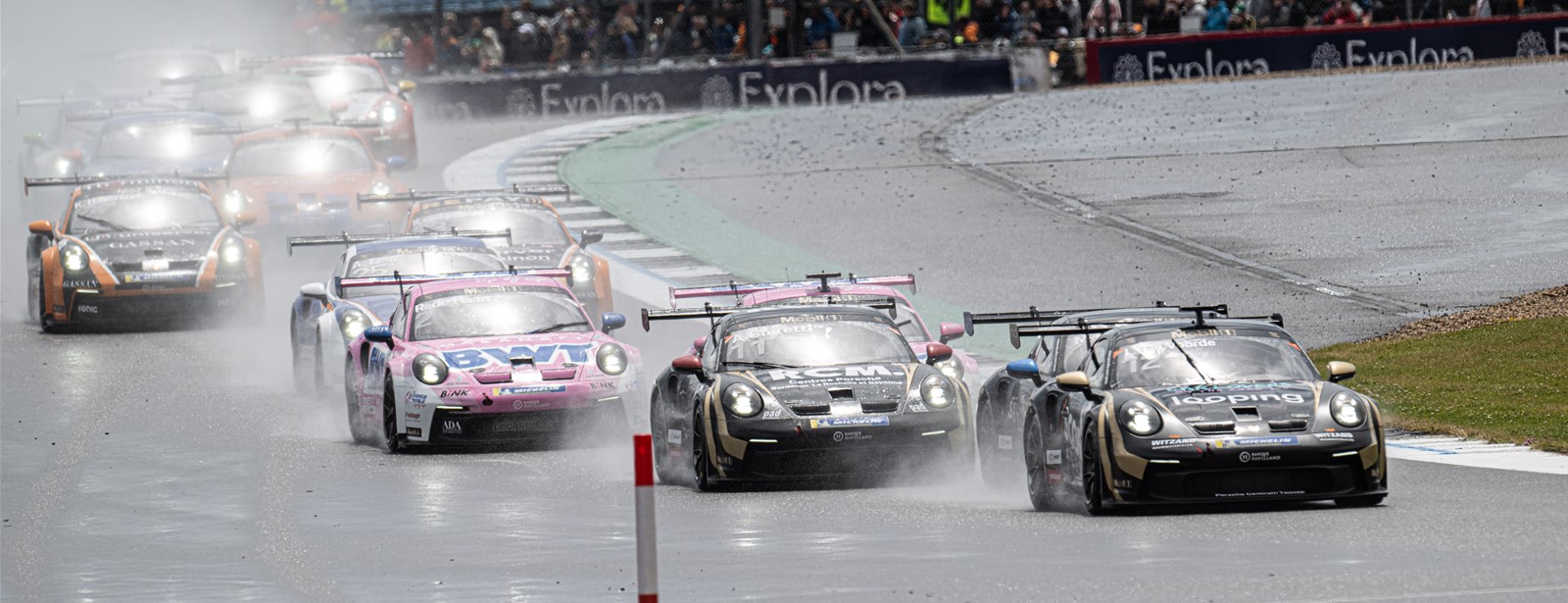Ten Voorde blijft ongeslagen, eerste podiumplaats De Haan in Porsche Mobil 1 Supercup