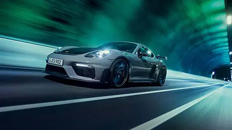 Porsche 718 Cayman GT4 RS