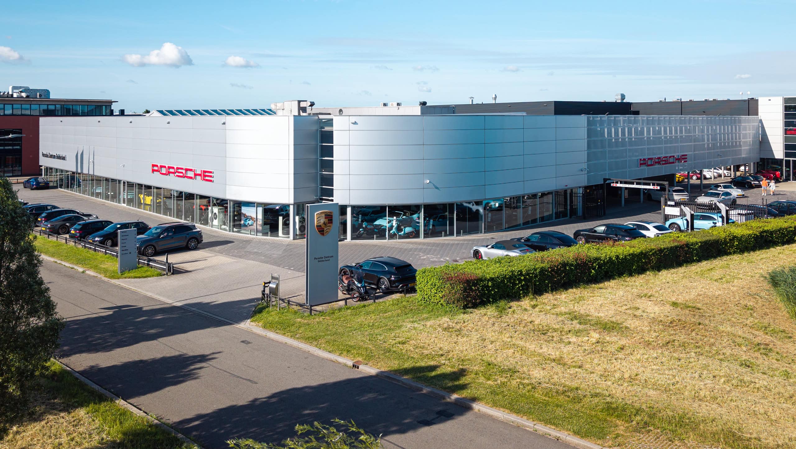 Foto van Porsche Centrum Gelderland pand